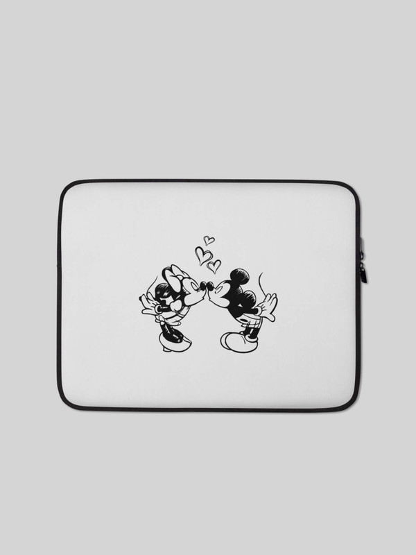 Disney Laptop Sleeve   IT laptops, tablets, iPad padded sleeve covers with zipper closure apple sleeves cases equipment accessories in white with Mickey and Minnie Mouse kissing in black ink cartoon characters prints design