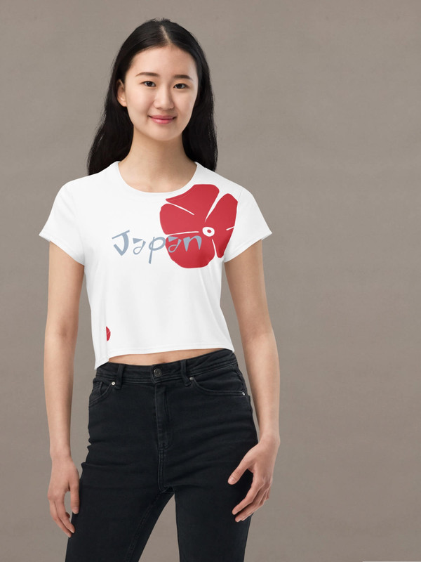 Sakura Cropped T-Shirt   Women’s short sleeves crop crewneck Tops for woman in white with red multi Japanese letter print design Womens round O-neck petite-, tall-, plus-, size T-shirts crew neck regular fit tees