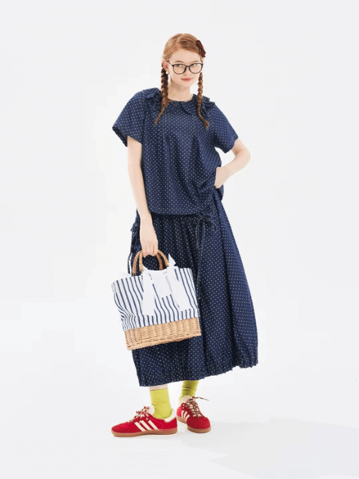 Polka Dot Skirt navy     Women’s Japanese Korean pleats style versatile polka-dot 100% cotton denim pleated elasticated waist with flap bow-tie front pockets skirts for woman in dark blue with white dot Spring Summer womens folds fashion style #244734