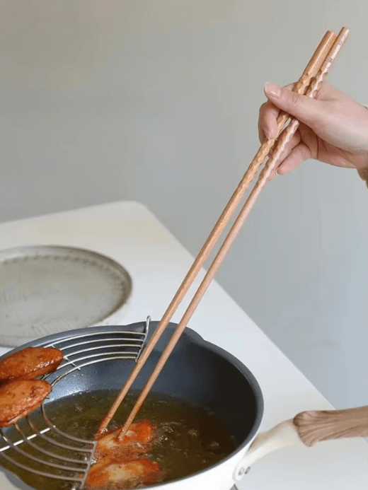 Cooking Chopsticks   Japanese extended fried high temperature resistant household prep accessory solid wood anti-slip anti-hot high-grade wooden chopstick Hot Pot kitchen cookware utensils beech wood accessories
