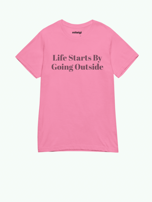 Women’s Men’s Softstyle Crewneck T-Shirt Genflex unisex 100% cotton short sleeves regular fit life starts by going outside letter print round O-neck T-shirts for woman Man in pink Womens Mens gender fluid summer holiday getaway vacation petite-, tall-. Plus-, size tops