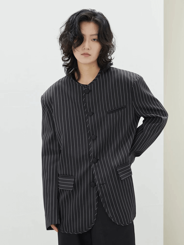 Women’s woman womens Crewneck black striped big size casual O-neck long sleeves button-up close single breasted loose fit flap patch pockets with slit pocket at chest Blazers Jackets Fashion Tide Spring Autumn Fall Winter crew neck outwear