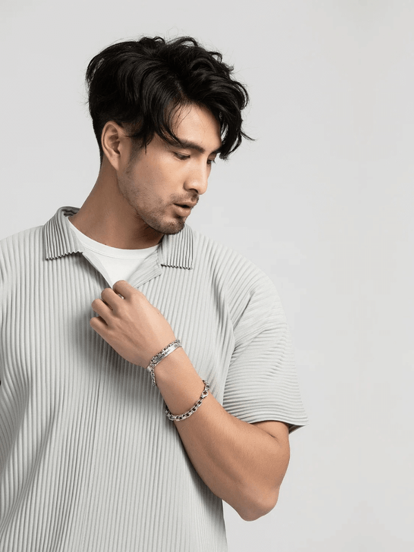 Men’s man mens small-, tall-, plus-, size Miyake Crewneck Pleated breathable anti-wrinkle Summer Clothes Short Sleeves Plain ribbed Fashion Shirts Round o-neck Collar Sports Top Crew neck T-Shirts in light Gray grey