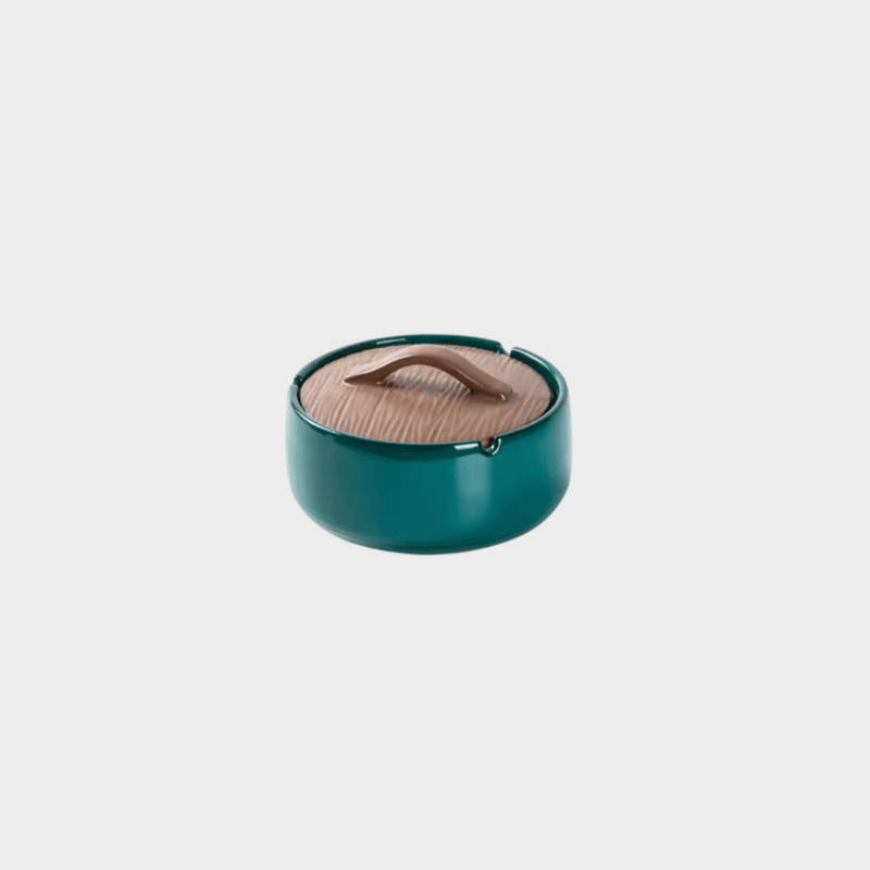 Ceramic Ashtray with Lid Personality Trend Anti-fly Ash Ashtrays Living Room Office Ash Fruits, nuts dates food snacks Storage Box Home Decoration Indoor Outdoor Ash Tray For Home in dark green, wood