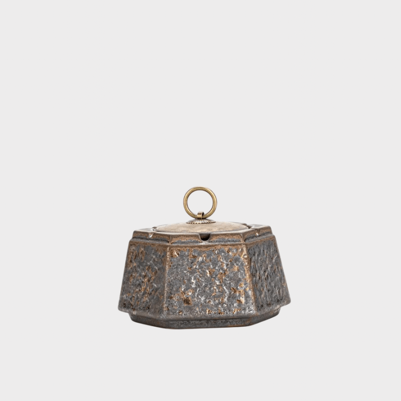 Japanese style rusty ceramic ashtray ancient well ashtray smoke cup home office living room decoration office tea desktop ornaments ashtrays Octagonal, round