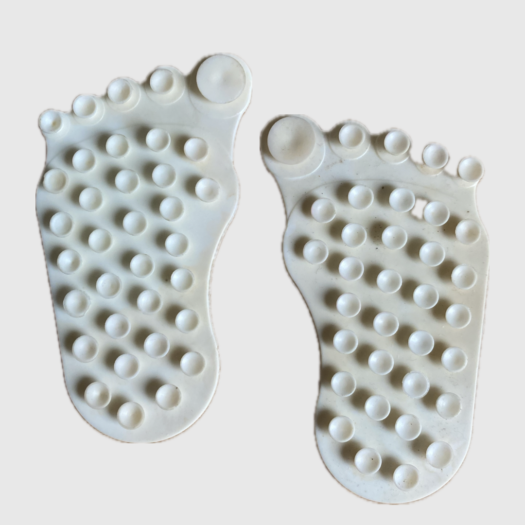 Bath Shower Suction Pads    Vintage classic Anti-slip feet foot print pads grippers bathroom accessories 