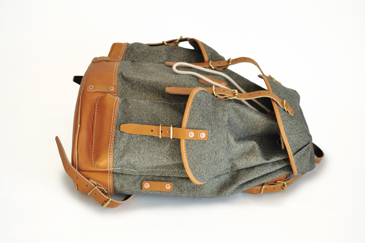 Denim Travel Backpack  Unisex Anywear Mens Women’s Pepper Salt Swiss Army Travel Luxury Backpacks Luggage Trendy for Man Woman in Beige Black Brown