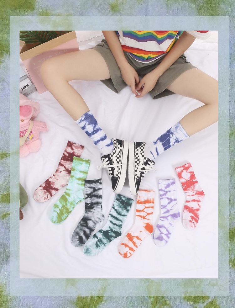 Tie-Dye Socks   Unisex Anywear Mens Women’s Autumn and winter fashion Korean style Harajuku hip-hop skateboard festive holiday gift happy cotton Korea socks Trending for Man Woman in Black Blue Green Orange Purple Red White Wine Red