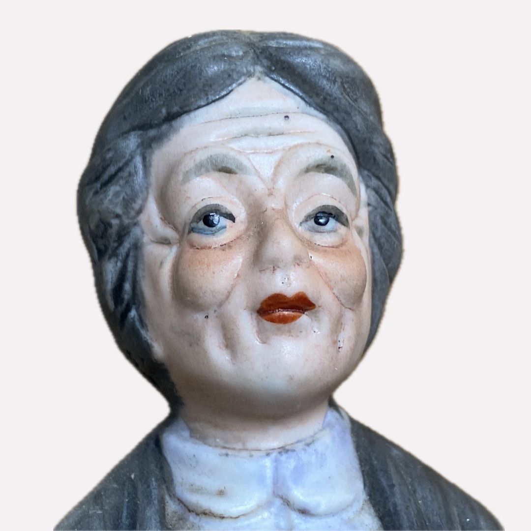 Bisque Porcelain Woman with Basket  Vintage Granny Figurine Made in Taiwan ceramic grandmother collection Elderly lady Grandma Collectors decorative objects home decor classic antiques