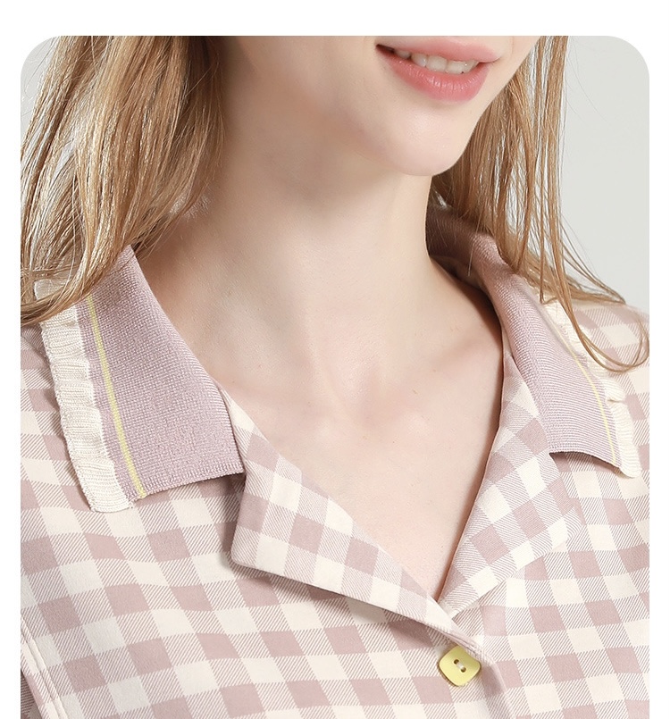 Maternity Pajamas Set  Unisex Anywear Mens Women’s Hospital Nursing Nightgown Maternity Outfit Breastfeeding Clothes for Man a woman in Brown Checkered Plaid