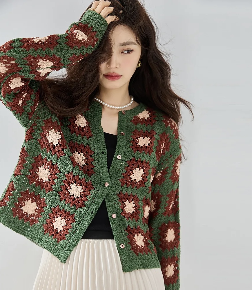 Crochet Cardigan for Woman in Green