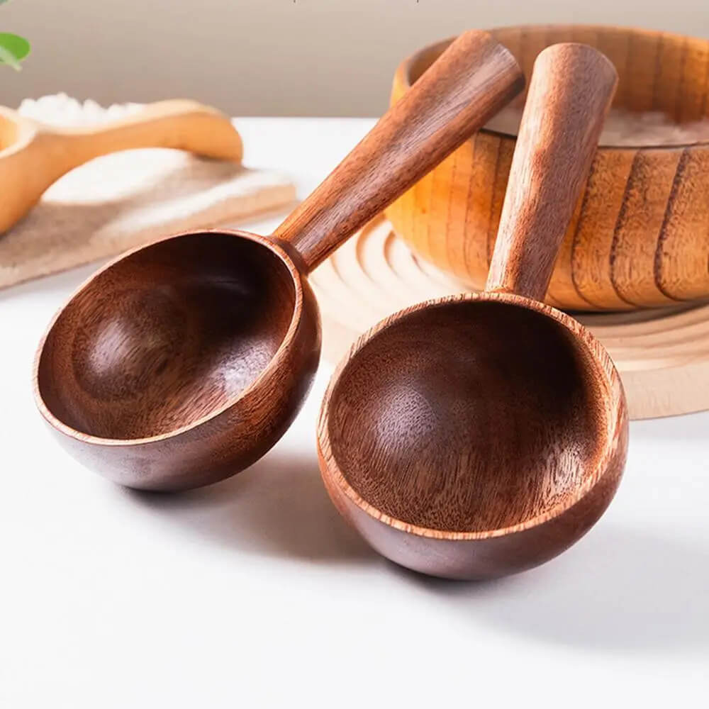 1-Piece 1PC Soup Spoon Natural Japanese Wooden Soup Porridge Ramen Rice Long Handle Spoon ladle Cutlery Suitable for Family Restaurant ladles dining kitchen serveware utensils in brown