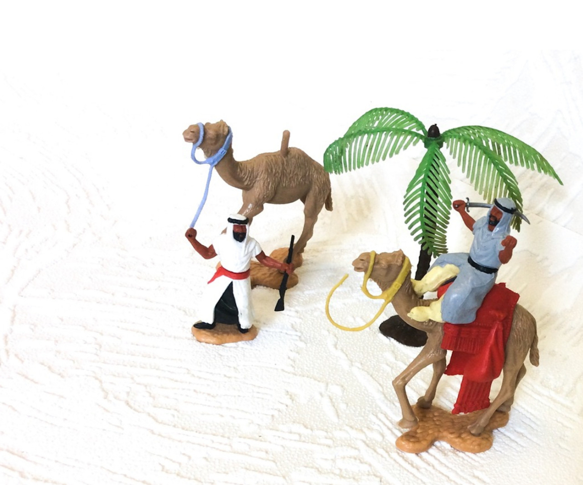 Classic Timpo Toys Arabic Set Vintage Originals Arabs with Camels and Palm Tree Classic Toy and Collectors Antique British Memorabilia Made in Scotland Great Britain 