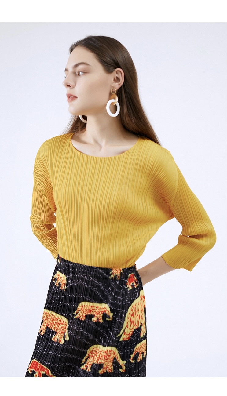Miyake Pleated Boatneck T-Shirt  Women’s Long-sleeves Loose Large Plus Size Aesthetic blouses pleats Tops T-Shirts for woman in yellow  Womens Fall Autumn Korean Japanese Issey designer Fashion clothes 