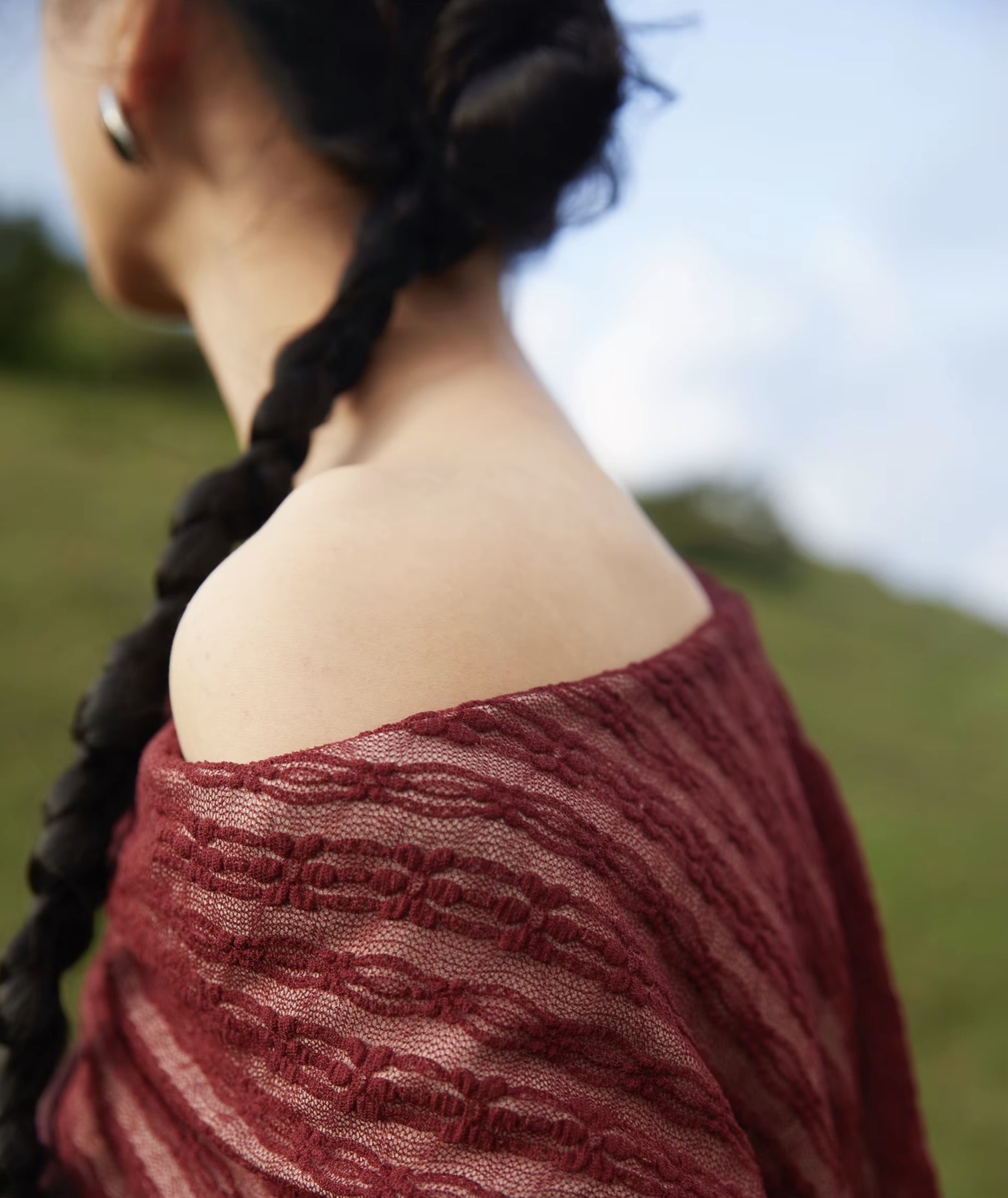 Women&rsquo;s woman womens petite-, tall-, plus-, size 943paradise The Bedouin Hooded Lace Knitted Base Wasteland Long sleeves Commute fashion Regular Length Cotton Blend Hoodie T-Shirts Tops in burgundy wine-red