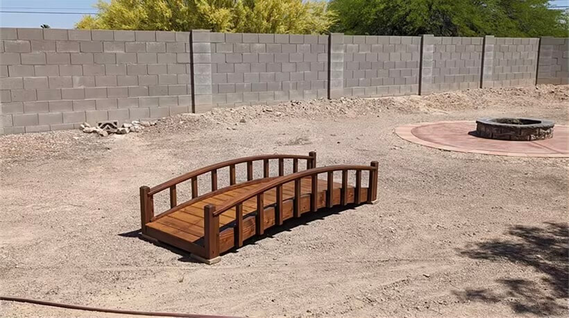 Japanese Style Arched Wooden Moon Bridges 8 Feet Zen Garden Decor in Brown wood 8&rsquo; foot