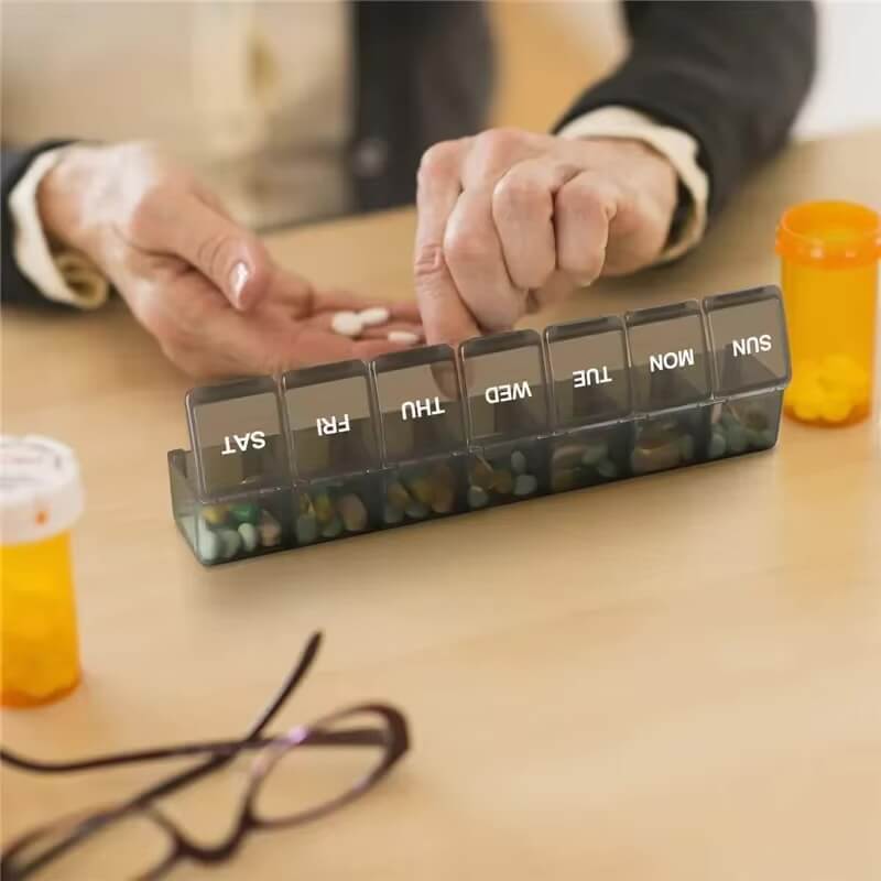Essential vacation holiday getaway travel accessories medical supplies Medicine Box Weekly Tablet Holder Portable Travel Mini Small medication box PP PIllcase ‐ 7 Days pill cases Storage Organizer Containers accessory supply boxes in black