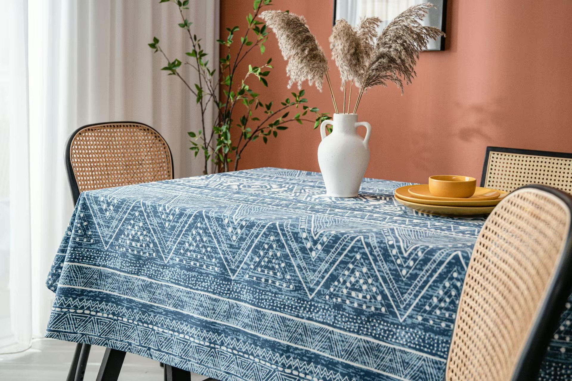 Home European country boho bohemian geometric triangle print blog cotton linen rectangular end table cloth covers Bohemia style tablecloth dining linens in blue