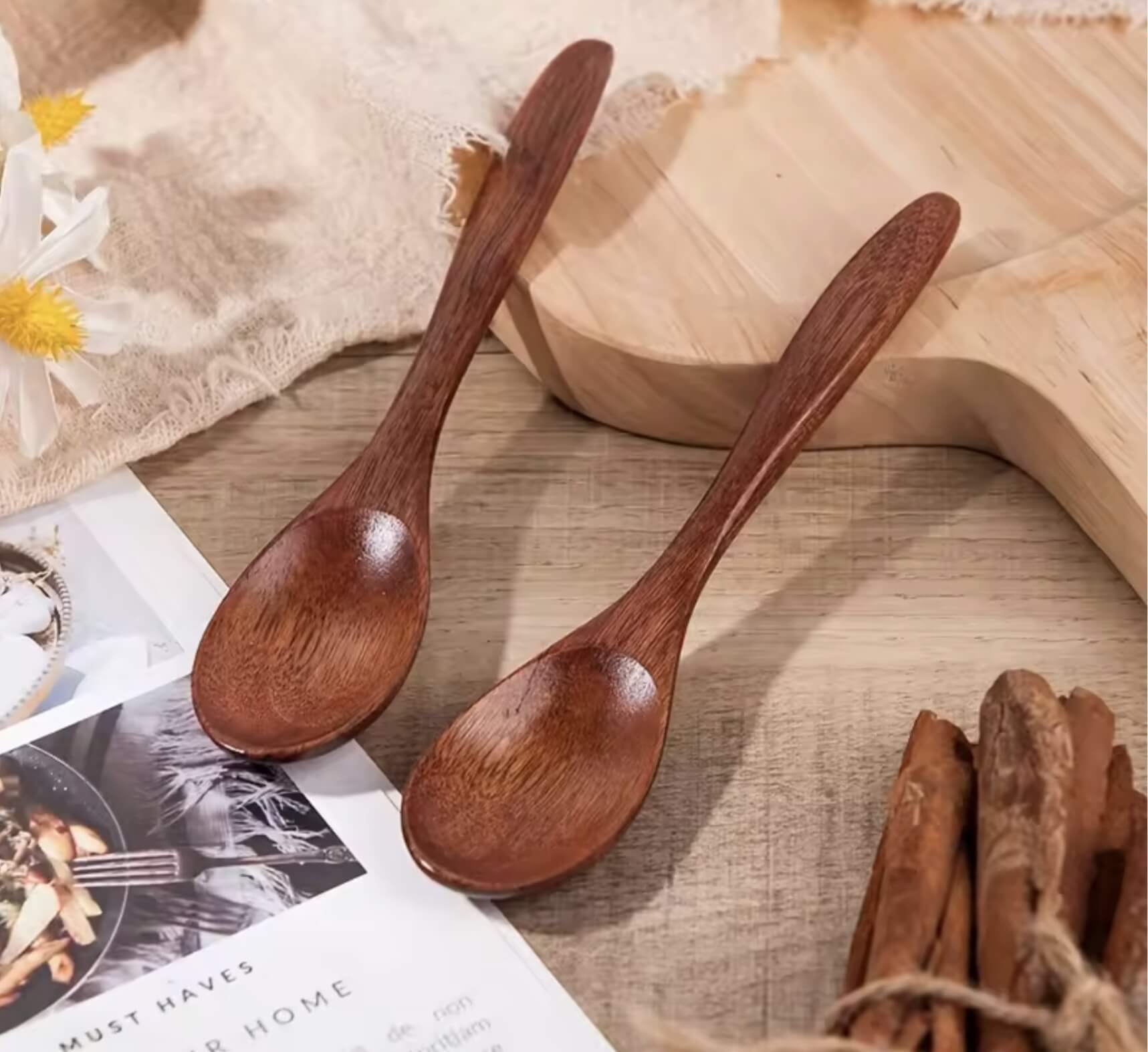 Japanese Wooden Tea Spoon Long Coffee Spoons Small Teaspoon Set Wood Honey Dessert Coffee Drink Stirrer Teaspoons Tableware spoons in natural wood color