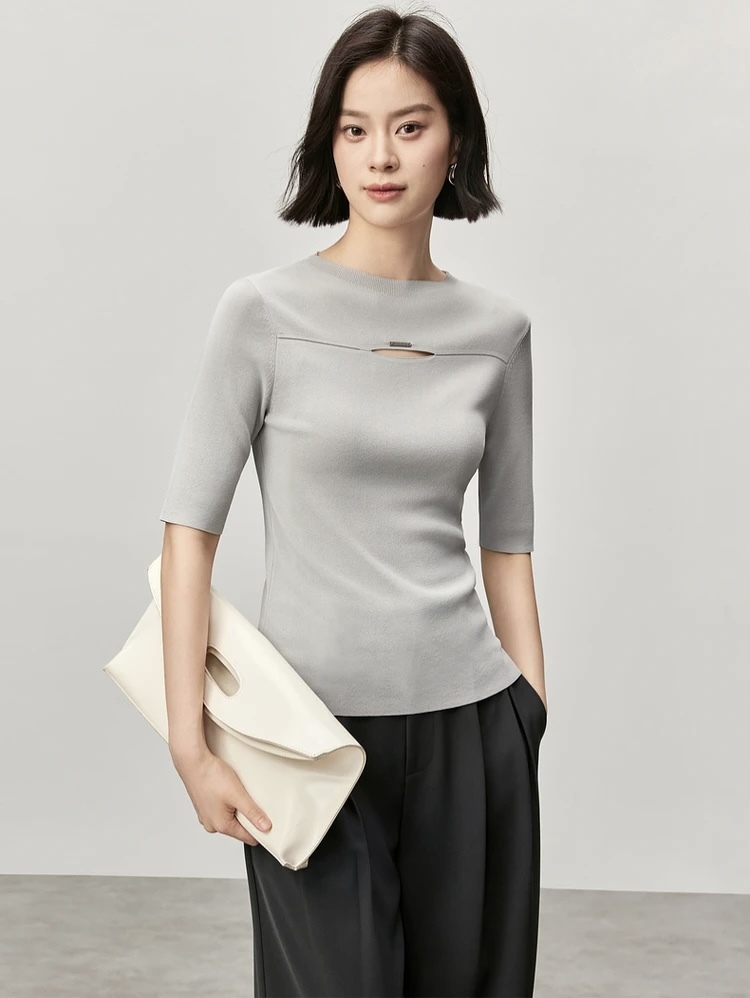 Slit Crewneck T-Shirt   Women’s hollow out knitted T-shirts for woman in gray  Womens Fall Autumn Slim half sleeves round O-neck metal logo solid simple elegant crew neck tees Tshirt Office wfh workwear vacation getaway holiday Tops in light grey #W43H56237