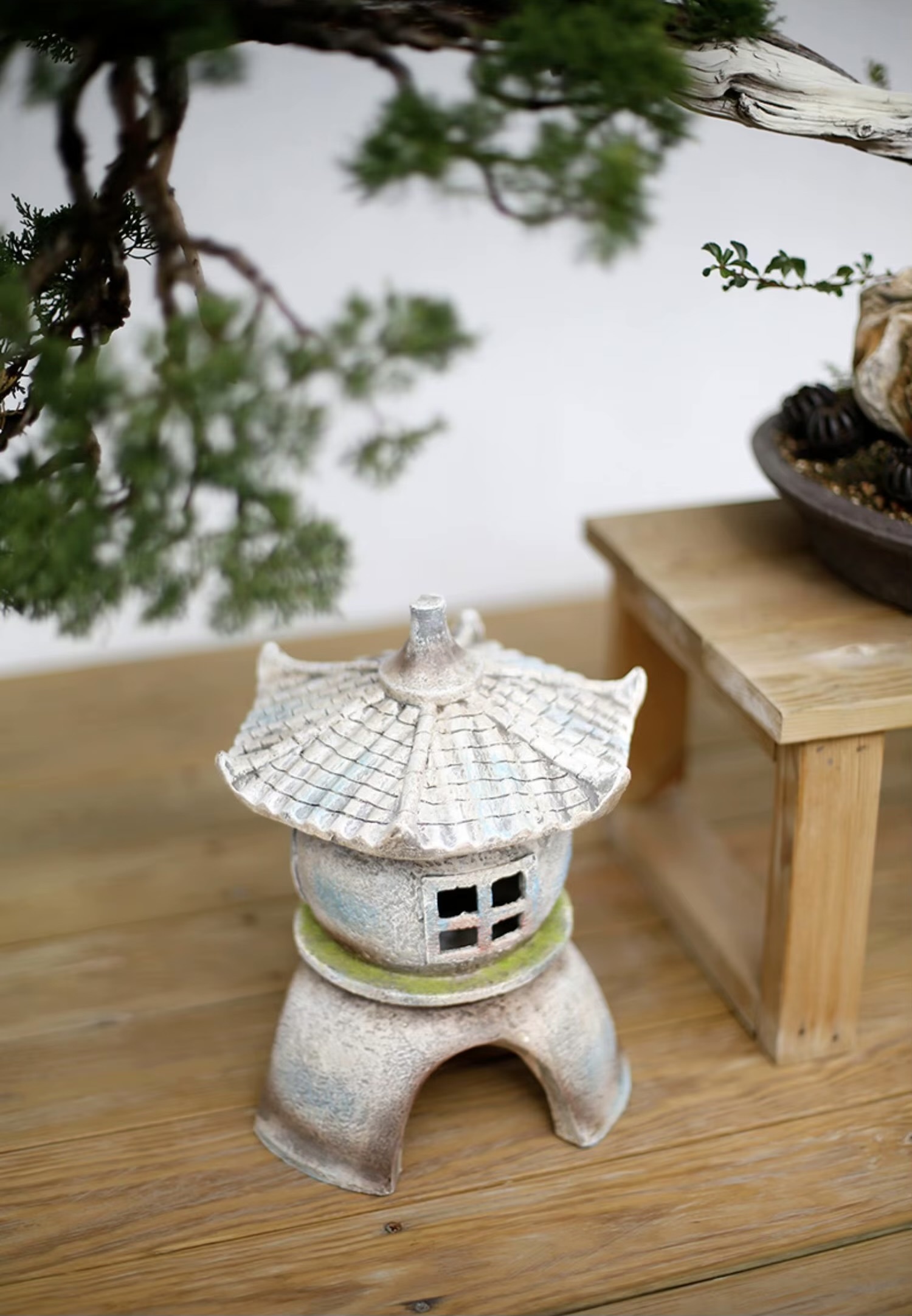 Japanese Solar Lantern    Tabletop ornament, resin handmade Chinese-style courtyard lanterns, outdoor garden decorations Japan-style landscaping ornaments 