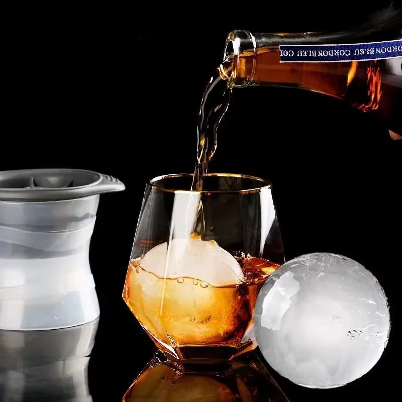 Sphere Ice Cube Maker 5cm    DIY ice cream ball round ice-molds makers Home and Bar Party Kitchen whiskey cocktail form cooler champagne drinkware accessories in Gray grey