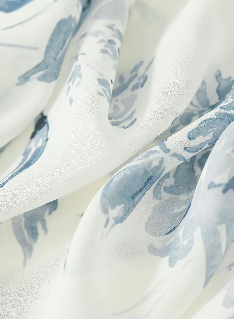 Chiffon Blouse and Cami 2-Piece   Women’s floral Printed Chinese Style Fashion Hollow Out Straight ruffles Shirt Camisole Tops for woman in blue Long sleeves round boatneck collar button-up lace ruffled semi-transparent flowers shirts with spaghetti straps tank top  #143V57361X