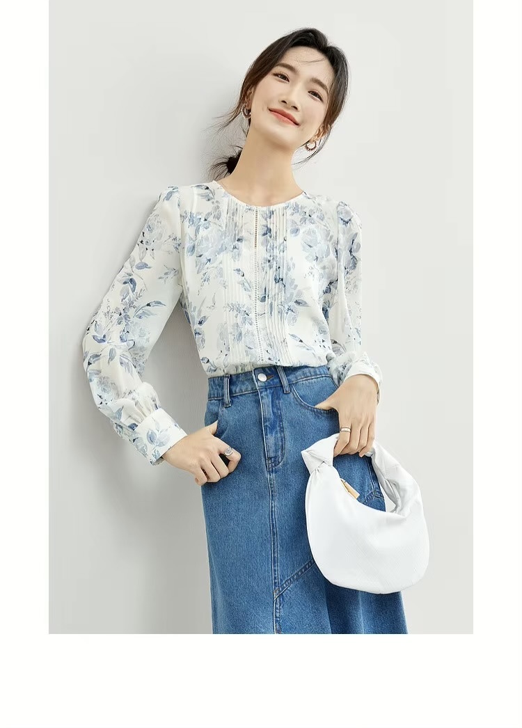 Chiffon Blouse and Cami 2-Piece   Women’s floral Printed Chinese Style Fashion Hollow Out Straight ruffles Shirt Camisole Tops for woman in blue Long sleeves round boatneck collar button-up lace ruffled semi-transparent flowers shirts with spaghetti straps tank top  #143V57361X