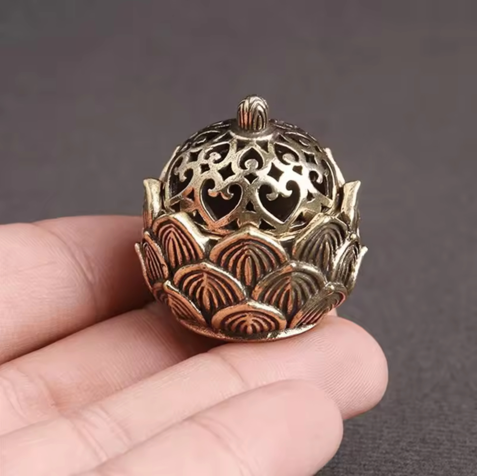 Lotus Incense Holder 1pc Small in-scent cone burner, mini Asian style lotus flower zen home decor Aromatherapy gifts in brass color