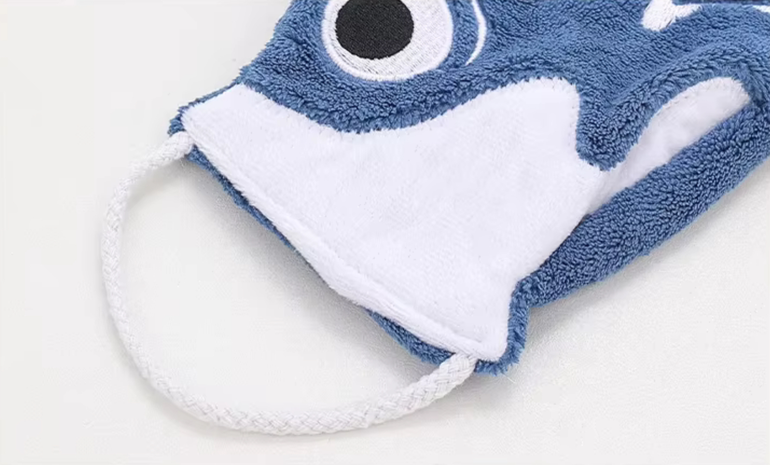 Koi Hand Towel  Cute Japanese cartoon animal form hanging Household bathroom children's super absorbent fish shape Kitchen hand towels in blue