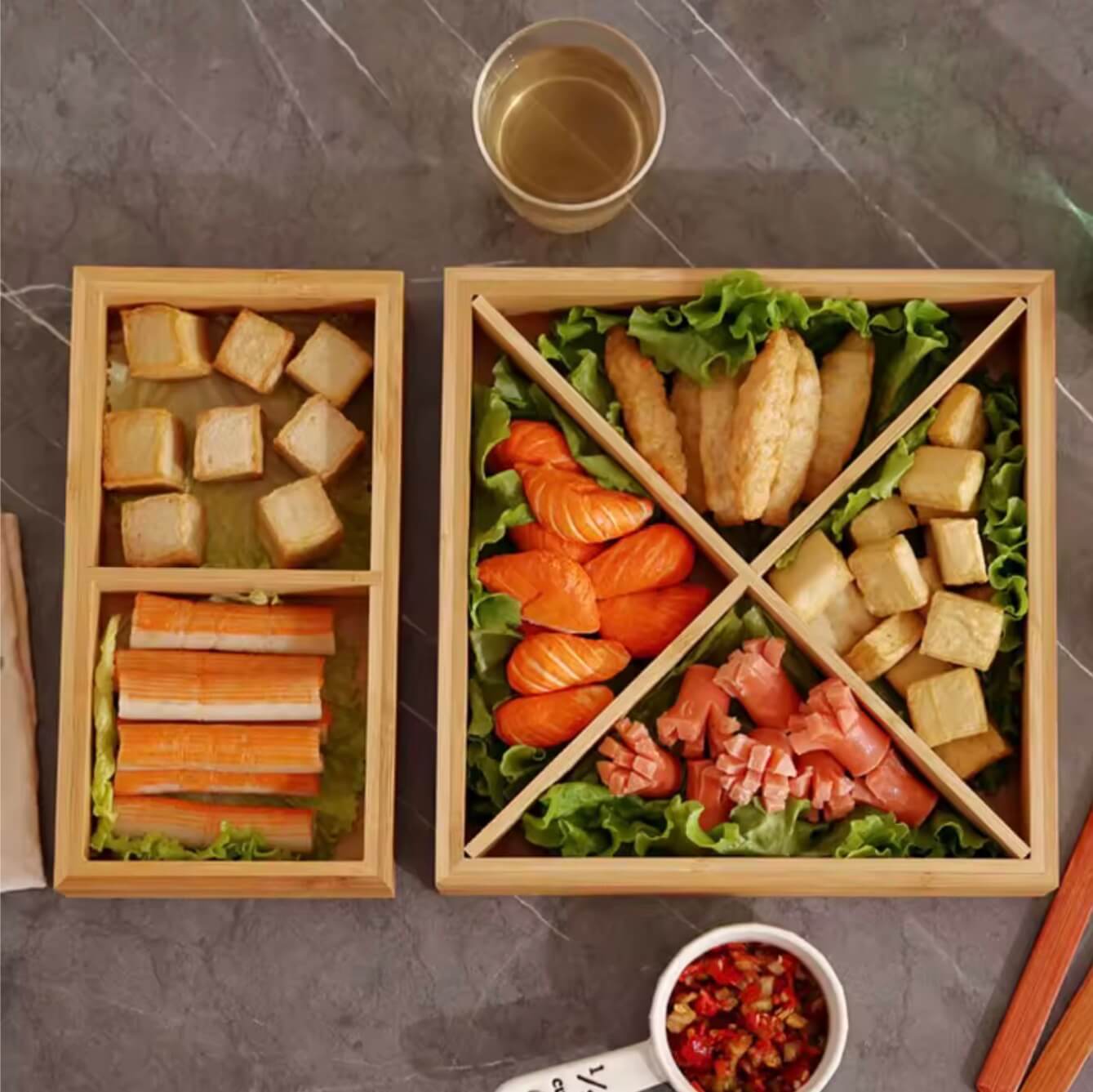 Divided Wooden Tray Multi Compartments divider rectangular serveware Tray for Hot Pot Restaurants Sushi Plate square rectangle Wood Serving Trays in natural light wood color