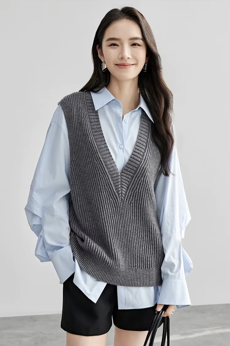 Wool Sweater Vest gray     Women’s straight solid simple V-neck sleeveless ribbed knitted sweater fit woman in grey basic pullover woolen blend rib Tops Spring womens office wfh workwear fashion #W51J58365
