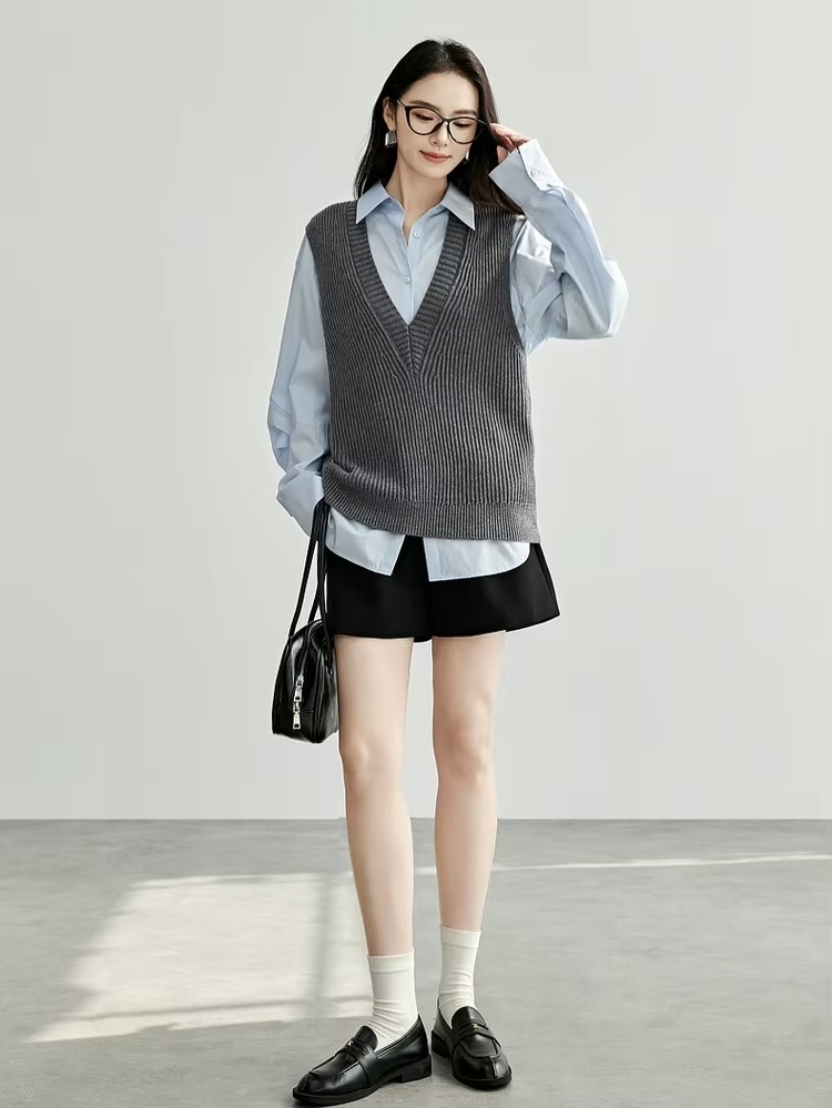 Wool Sweater Vest gray     Women’s straight solid simple V-neck sleeveless ribbed knitted sweater fit woman in grey basic pullover woolen blend rib Tops Spring womens office wfh workwear fashion #W51J58365