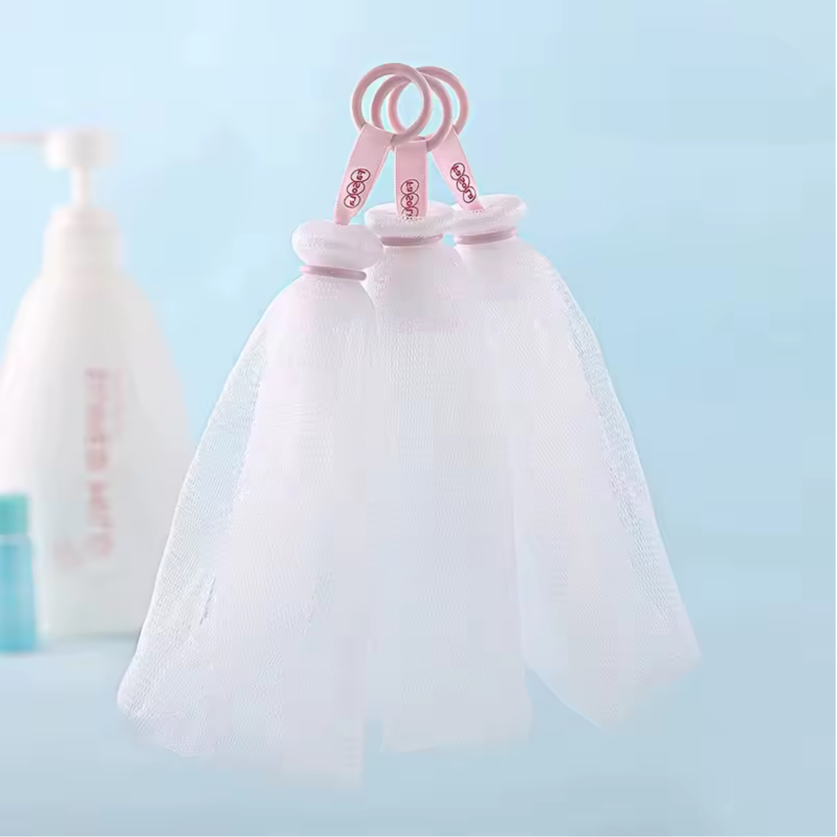 Japan Soap Foaming Net      Cleansing Bath shower face body wash soaps Blister bubble bath mesh nets Home accessory in white with pink bathing washing tool Bathroom accessories