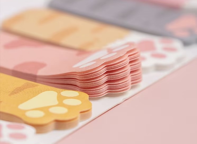 Office home school Kawaii Stationery kitty kitten Cartoon Cat Paw Memo Pad Bookmark Flags Index Tab Sticky Notes Label Paper Stickers in multi color