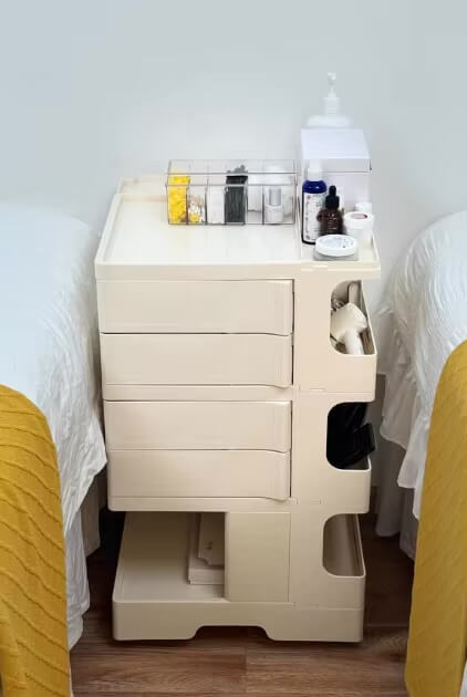 Living Room Bedroom Kitchen Office Multifunctional Rotatable drawer Wind Bedside Trolley Snacks Cosmetics cleaning products Shelves Sundries Storage Cabinets 2-, 3-, layer drawers on castor wheels with top divider compartmentalized shelf shelving in cream color 2-, 4-, Drawers