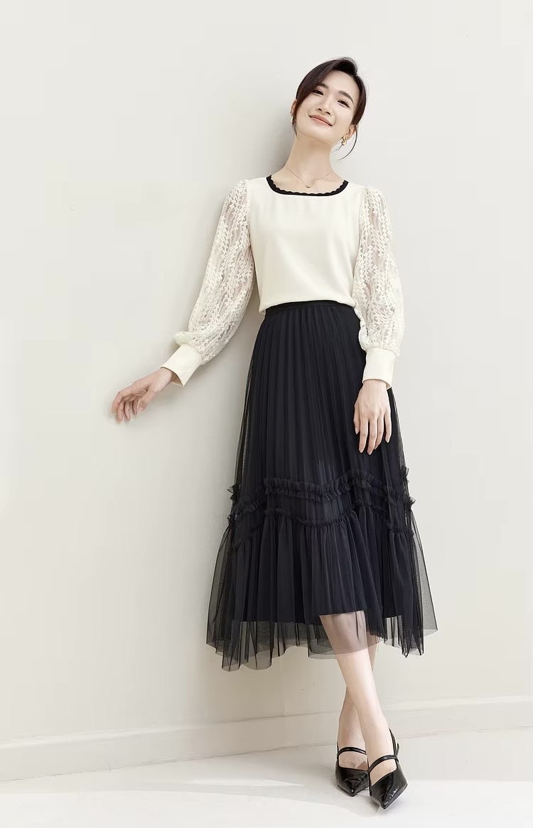 Patchwork Lace Top  Women’s Pullover hollow-out long sleeves with band cuffs knit square scoop neck blouse Tops for woman in white with black trim Spring elegant fashion knitwear womens Femmes Blouses #133H50519