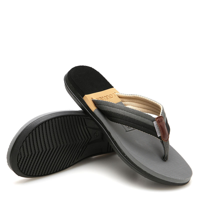 Genderful Soft Flip-Flops in Gray grey