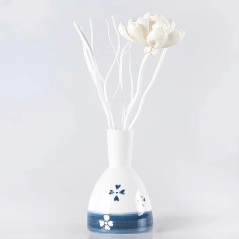 Ceramic Aroma Diffuser Vase  Bottle Water Lily Reed Essential Oil Rituals Home Perfume Diffusers Bottles Four Leaf Clover Aromatherapy Empty in Blue white