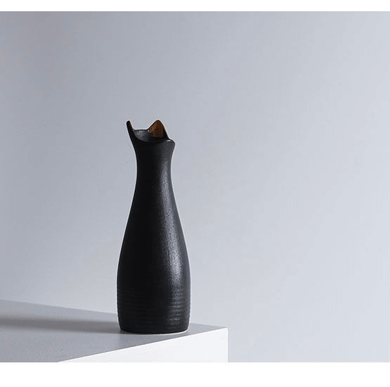 Nordic Cat Shape Vase  Light Luxury Ceramic Dried Flower Modern Living Room Home Decor Creative Simplicity Hydroponic Vases in Black White Norway Scandinavia Scandinavian Norwegian Cats