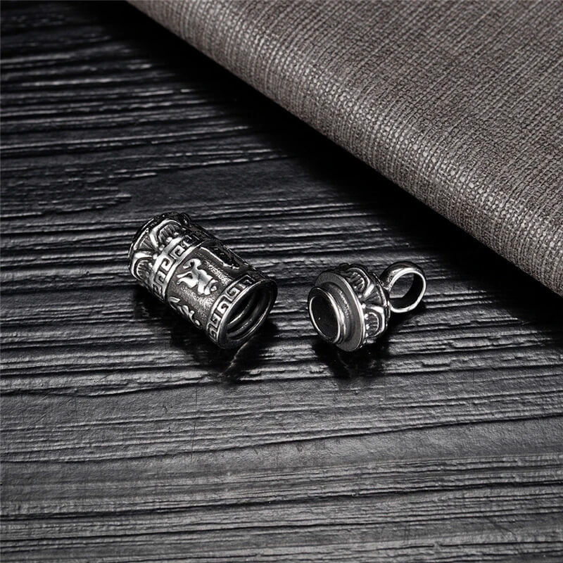 Men's Mans mens Six-Words Cylindrical Pendant Vintages Stainless Steel Lucky Amulet Male Retro jewelry in silver color
