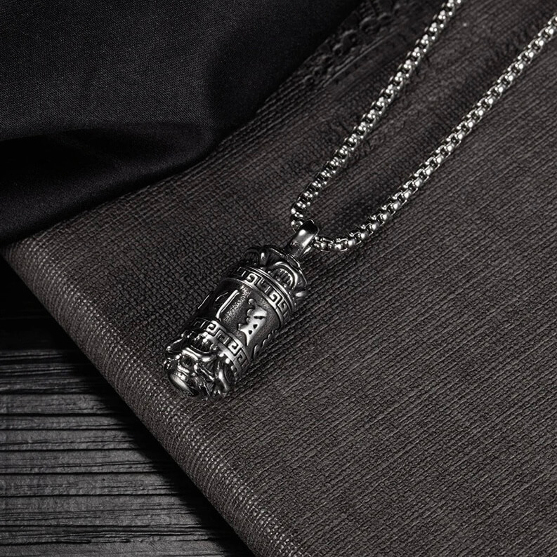 Men's Mans mens Six-Words Cylindrical Pendant Vintages Stainless Steel Lucky Amulet Male Retro jewelry in silver color