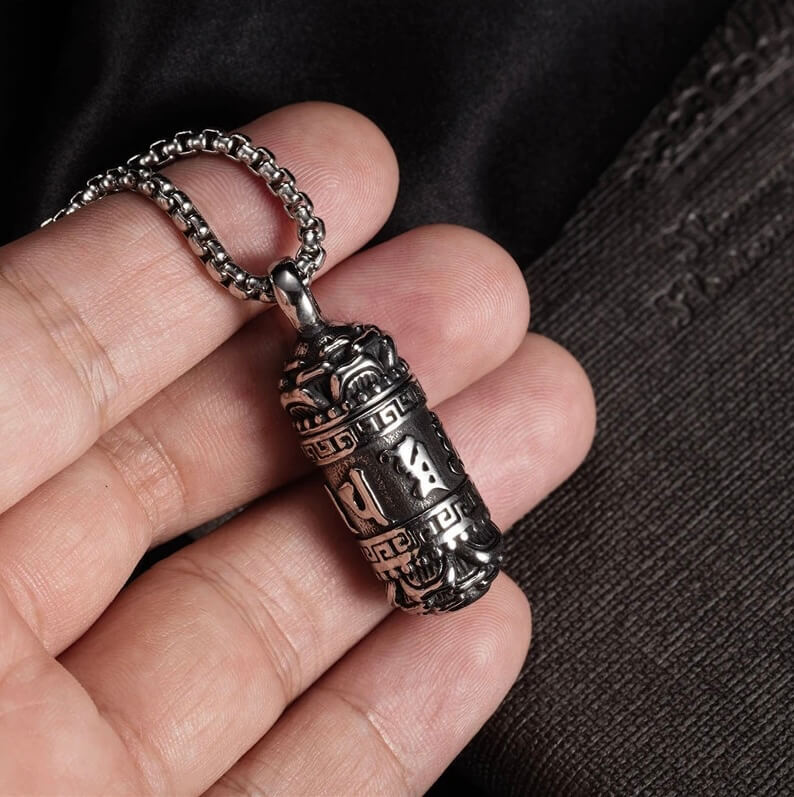 Men's Mans mens Six-Words Cylindrical Pendant Vintages Stainless Steel Lucky Amulet Male Retro jewelry in silver color