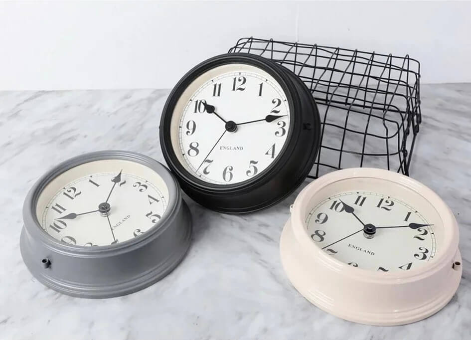 Vintage Metal Wall Clock Decor English Home ENGLAND country cottage style Living Room Wall Hanging Decoration Accessories Kitchen Room Decorative 3D Creative Clocks in Green, Blue, Beige-cream, Black