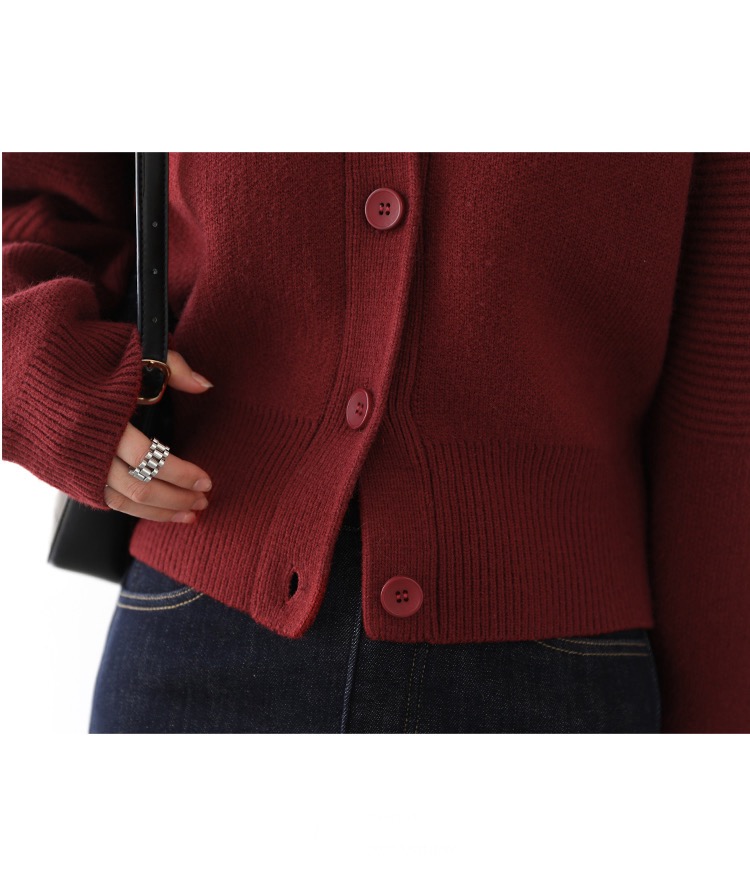 V-neck Cardigan Sweater Women’s Short Ribbed Outerwear Single Breasting Korean Fashion Leisure Lazy Wind Winter Knitting Thicken Coat Cardigans Sweaters for Woman in Red