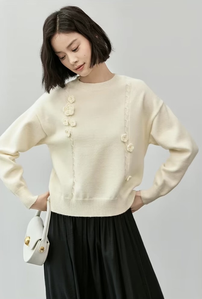 Crewneck Knit Sweater apricot   Women’s casual loose three-dimensional flowers long sleeves crew neck collar knit sweaters for woman in cream Round o-neck pullover Tops Fall Autumn Spring womens fashion petite-, tall-, plus-, size 3D floral styles #W43E56356
