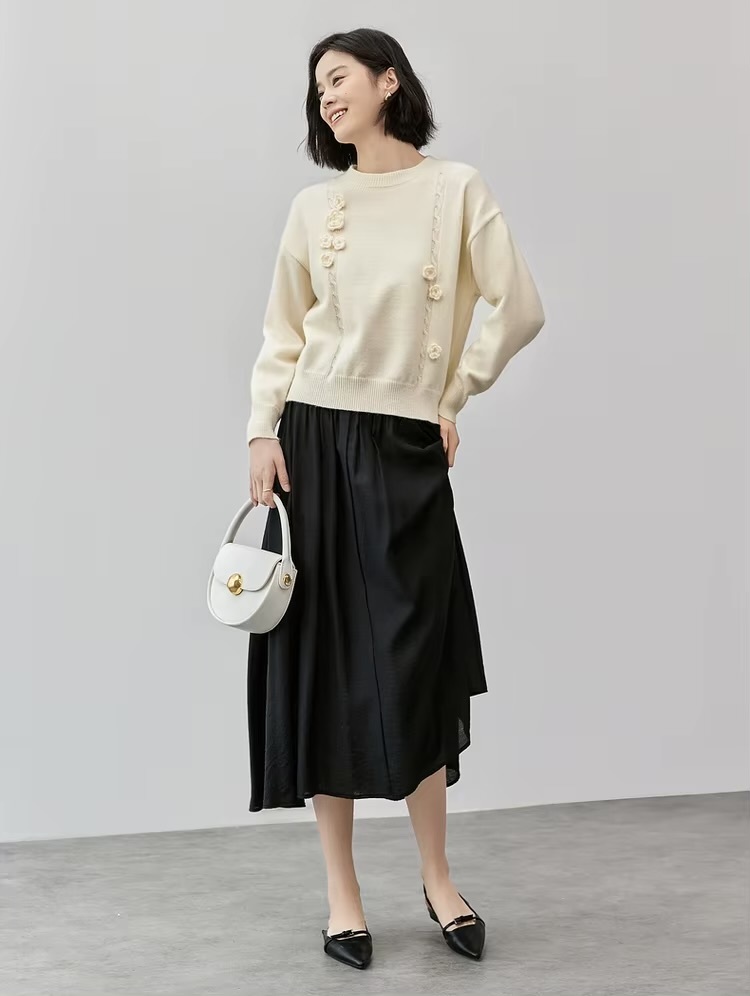 Crewneck Knit Sweater apricot   Women’s casual loose three-dimensional flowers long sleeves crew neck collar knit sweaters for woman in cream Round o-neck pullover Tops Fall Autumn Spring womens fashion petite-, tall-, plus-, size 3D floral styles #W43E56356