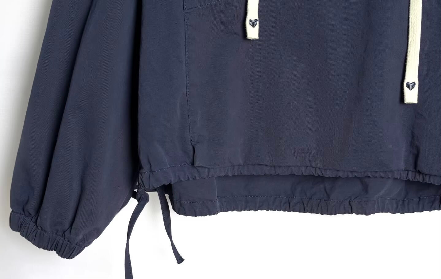 Japanese Hooded Jacket  Women's pure cotton high-density twill long sleeves with elasticated cuffs kanga pouch pocket pullover headband drawcord hoodie with drawstring tie hem ruffles outwear for woman in navy blue  Womens wfh office workwear spring ruffled outwerwear fashion style #244976