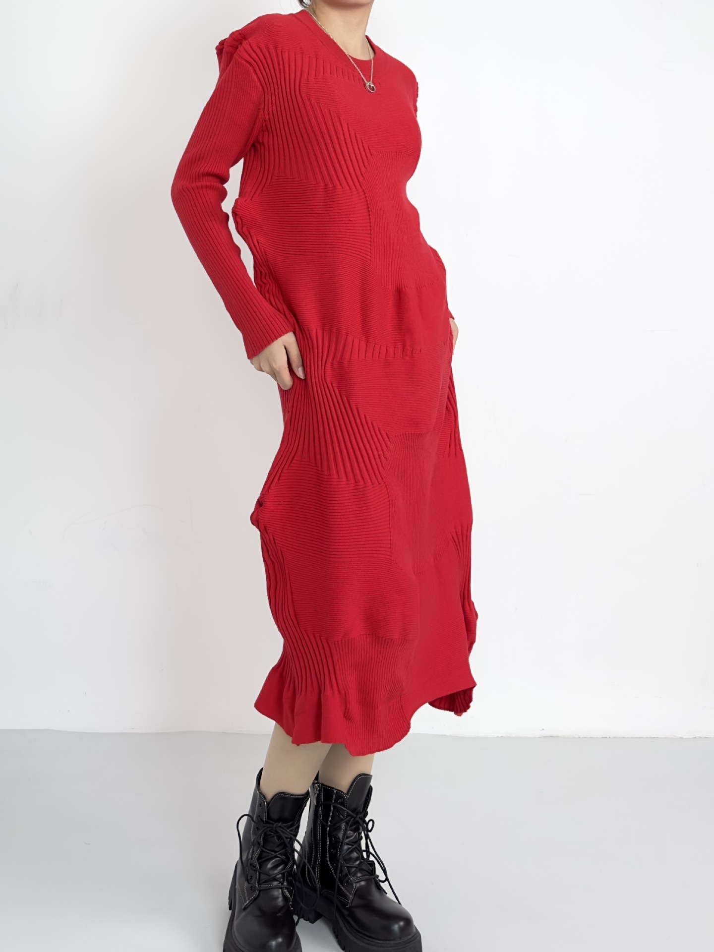 Pleated Knit Fold Dress miteigi Homme Plissé Issey Miyake Women’s ribbed Knitted Fold Irregular long sleeves crewneck frills Original Designer Below knee frilled round o-neck dresses for woman in red  Spring Summer New Year's Party Womens crew neck KONE KONE Fashion Evening Wear