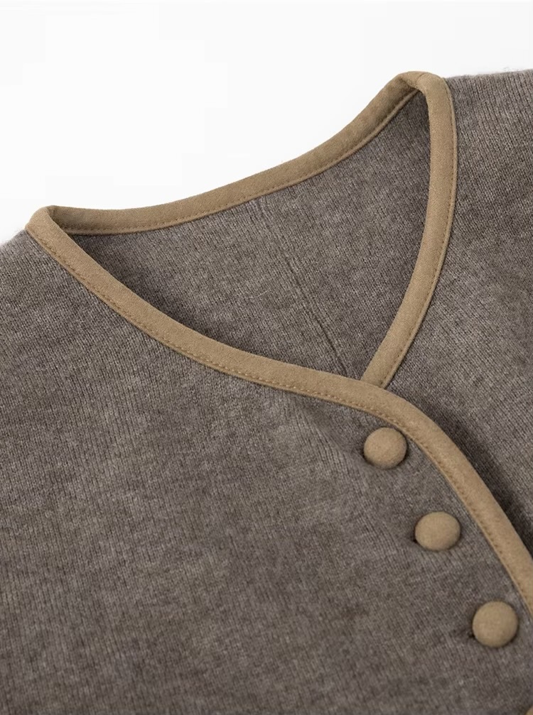 Women’s woman womens petite-, tall-, plus-, size Light Luxury High-quality Minimalist LP Knit Cashmere Blend Elegant Winter commute wfh office workwear evening party v-neck button close patch pockets sweater cardigan Jacket outwear Outerwear jackets in coffee brown with orange trim color
